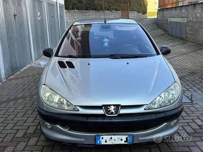 Usata Peugeot 206 S 60 CV (44 kW) 2005 Grigio Berlina