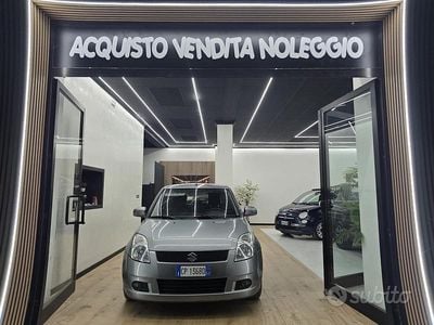 Usata Suzuki Swift GLX 92 CV (67 kW) 2007 Grigio Utilitaria