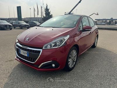 Usata Peugeot 208 Active 82 CV (60 kW) 2018 Viola Utilitaria