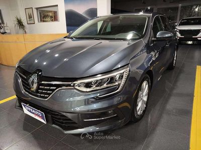 Gray Usata 2021 Renault Mégane Berlina | 15.000 €