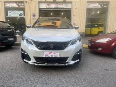 Gebraucht Peugeot 5008 GT 177 PS (130 kW) 2019 Weiß Van / Kleinbus