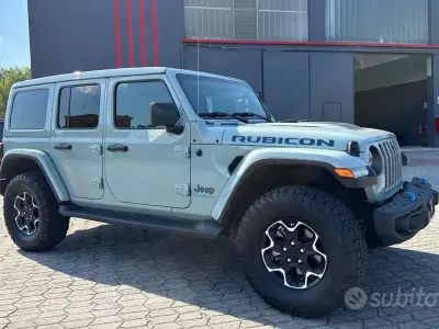 Usata Jeep Wrangler Rubicon 272 CV (200 kW) 2023 Earl  grigio chiaro con verd SUV