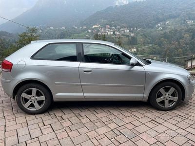 Usata Audi A3 105 CV (77 kW) 2005 Grigio Berlina