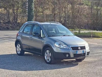 Usata Fiat Sedici 107 CV (78 kW) 2008 Marrone SUV