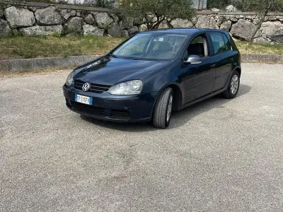 Usata VW Golf IV Comfortline 105 CV (77 kW) 2004 Nero Berlina