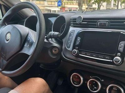 Usata Alfa Romeo Giulietta Progression 105 CV (77 kW) 2015 Utilitaria