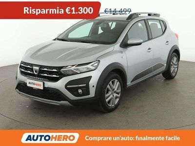 Usata Dacia Sandero Comfort 91 CV (66 kW) 2022 Argento Berlina