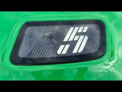 Usata Renault 5 E-Tech Komfort 110 kW (150 CV) 2024 Verde chiaro