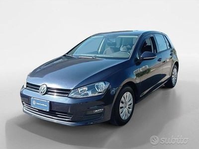 Usata VW Golf VII Trendline 105 CV (77 kW) 2013 Blu Berlina