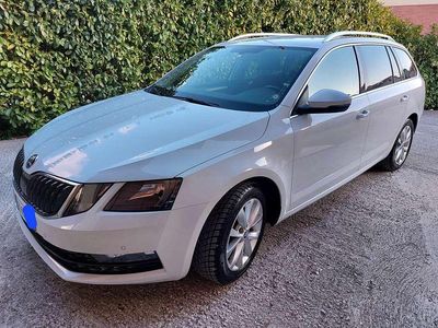 Bianco Usata 2019 Skoda Octavia G-TEC Executive Station wagon | 10.800 € (Buon prezzo)