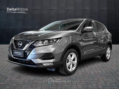 Usata Nissan Qashqai 110 CV (80 kW) 2018 Grigio metallizzato SUV