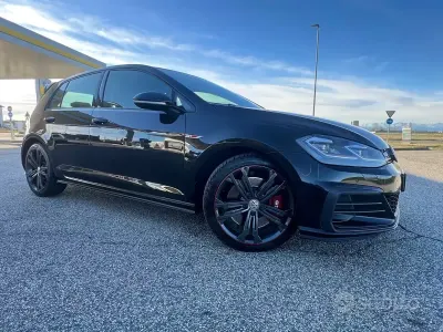 Gebraucht VW Golf VII GTI 245 PS (180 kW) 2019 Schwarz Limousine