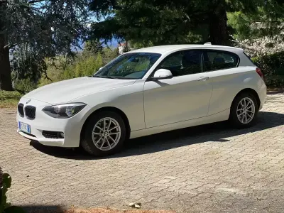 Occasion BMW 118 143 ch (105 kW) 2013 Blanc Citadine