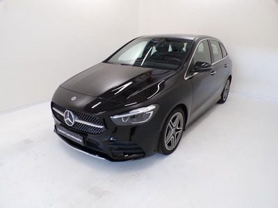 Usata Mercedes B180 AMG Line Premium 136 CV (100 kW) 2023 Nero metallizzato Monovolume