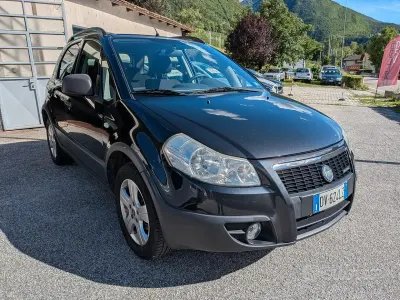 Usata Fiat Sedici 120 CV (88 kW) 2008 Nero SUV