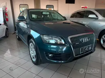 Usata Audi Q5 170 CV (125 kW) 2009 Grigio SUV