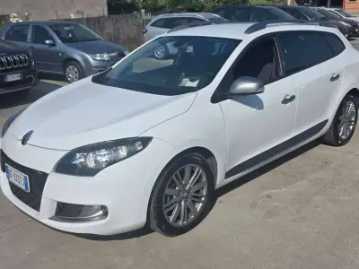 Usata Renault Mégane GT Line GT-Line 110 CV (80 kW) 2011 Bianco Station wagon