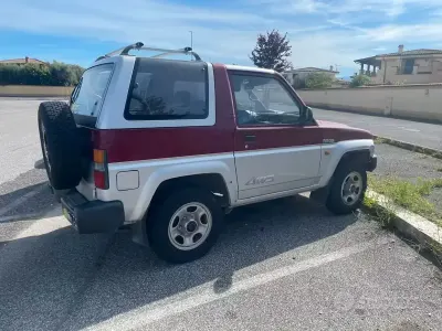 Usata Daihatsu Feroza 86 CV (63 kW) 1991 Rosso SUV