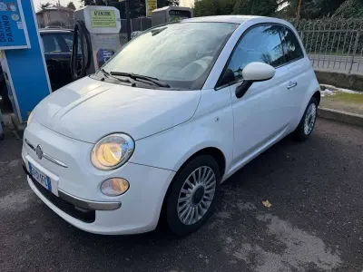 Usata Fiat 500 Lounge 69 CV (50 kW) 2014 Bianco Utilitaria