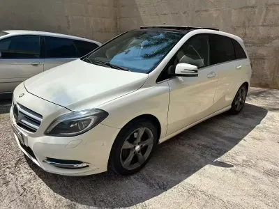 Usata Mercedes B180
