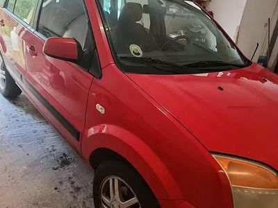 Usado Ford Focus 68 HP (50 kW) 2007 Vermelho Sedan