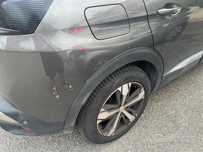 Usata Peugeot 3008 120 CV (88 kW) 2019 Grigio SUV