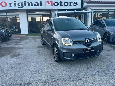 Usata Renault Twingo Techno 60 kW (82 CV) 2022 Grigio Utilitaria
