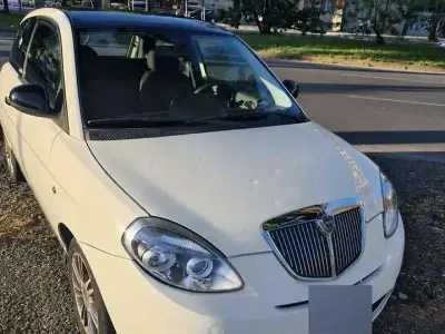 Usata Lancia Ypsilon 69 CV (50 kW) 2011 Utilitaria