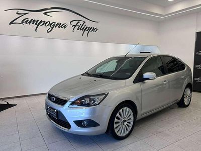 Usata Ford Focus Titanium 110 CV (80 kW) 2008 Argento Berlina
