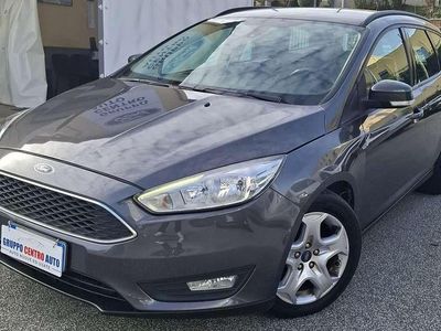 Usata Ford Focus Titanium 120 CV (88 kW) 2016 Grigio Station wagon