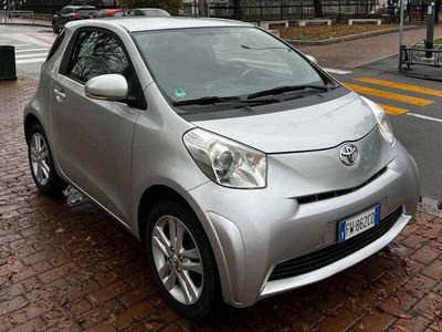 Toyota iQ