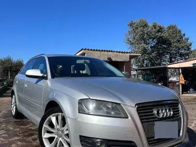Usata Audi A3 Ambition 105 CV (77 kW) 2011 Utilitaria