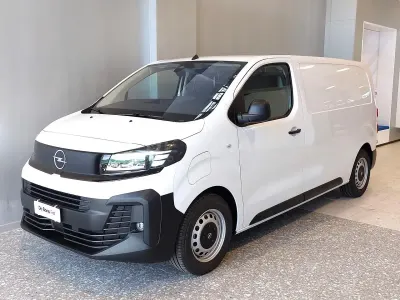 Nuova Opel Vivaro-e Combi 136 CV (100 kW) 2026 Monovolume