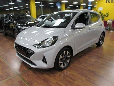 Nuova Hyundai i10 63 CV (46 kW) 2025 Grigio Utilitaria