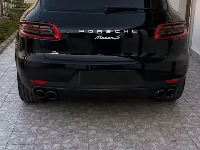 Usata Porsche Macan 250 CV (183 kW) 2015 Nero SUV