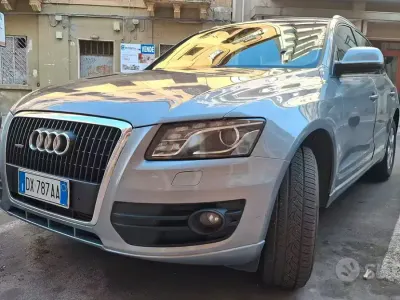 Usata Audi Q5 143 CV (105 kW) 2010 Grigio SUV