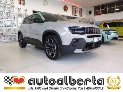 Usata Jeep Avenger EV Summit 114 kW (156 CV) 2025 Grigio stone SUV