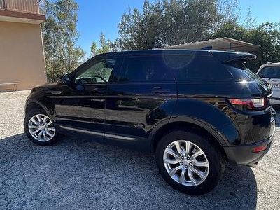 Usata Land Rover Range Rover evoque 150 CV (110 kW) 2018 Nero SUV