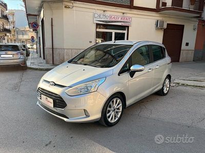 Usata Ford B-MAX Titanium 75 CV (55 kW) 2014 Grigio Monovolume
