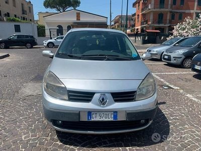 Usata Renault Grand Scénic II Dynamique 2005 Grigio Monovolume