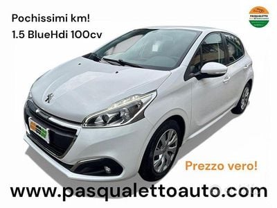 Usata Peugeot 208 Active 102 CV (75 kW) 2019 Bianco Utilitaria