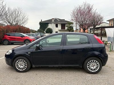 Usata Fiat Punto Street 95 CV (69 kW) 2016 Blu Utilitaria