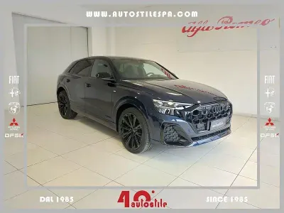 Nuova Audi Q8 S-Line 286 CV (210 kW) 2025 Blu SUV