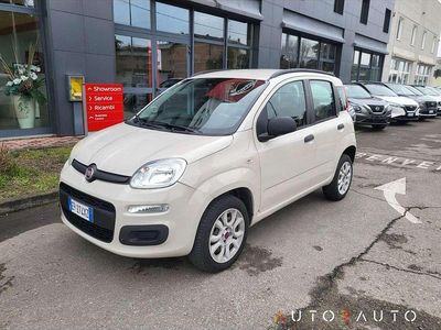 Usata Fiat Panda Easy 80 CV (58 kW) 2013 Argento Berlina