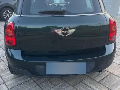 Usata Mini Countryman 122 CV (89 kW) 2012 Verde SUV