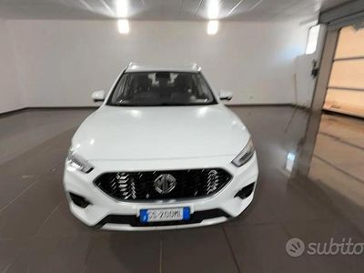 Usata MG ZS Luxury 106 CV (77 kW) 2023 Bianco Berlina