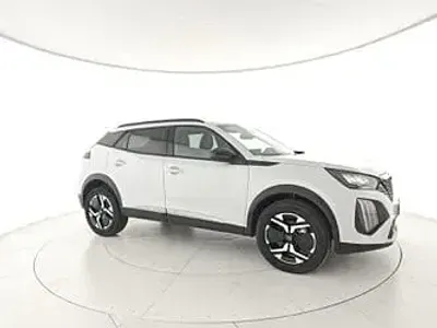 Usata Peugeot 2008 Allure 145 CV (106 kW) 2025 Blu SUV