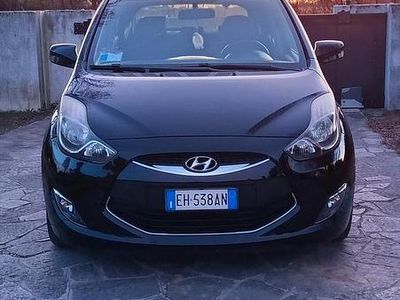 Usata Hyundai ix20 Comfort 77 CV (56 kW) 2011 Nero Utilitaria