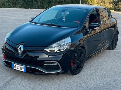 Usata Renault Clio IV R.S. 200 CV (147 kW) 2014 Nero Berlina
