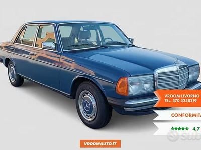 Begagnad Mercedes 200 109 HK (80 kW) 1980 Sedan